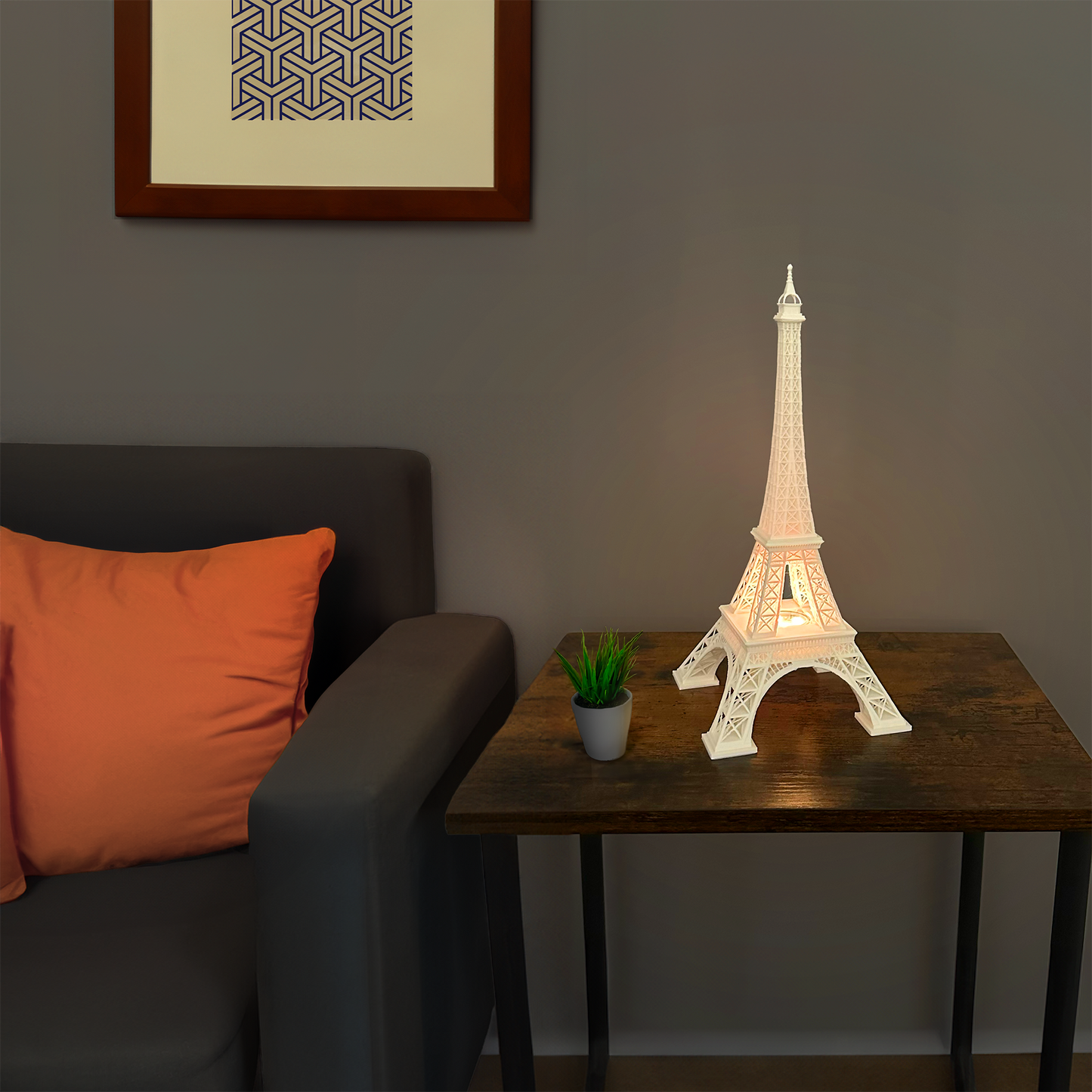 Eiffel Tower Lamp