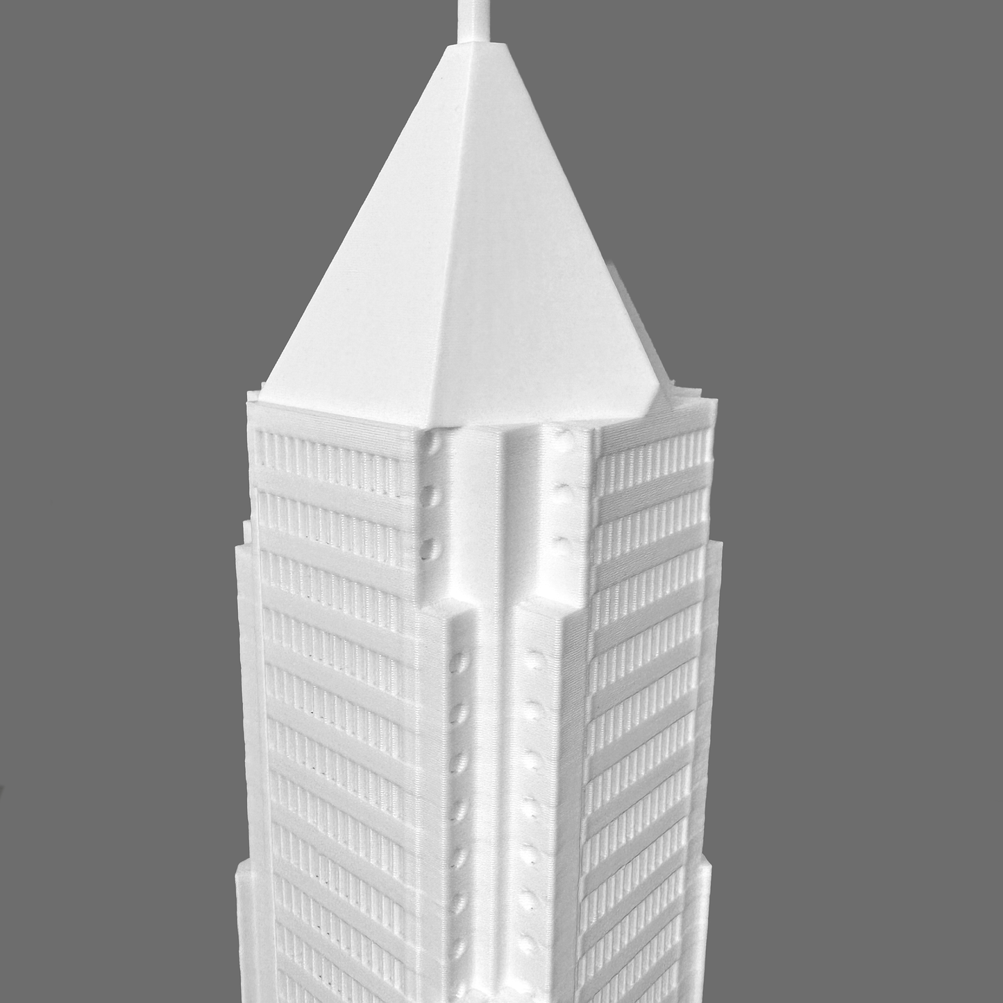 Atlanta’s Bank of America Plaza Lamp